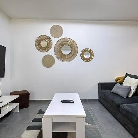 Apartment Rod Attractive F2 With Patio On Place Saint Marc In